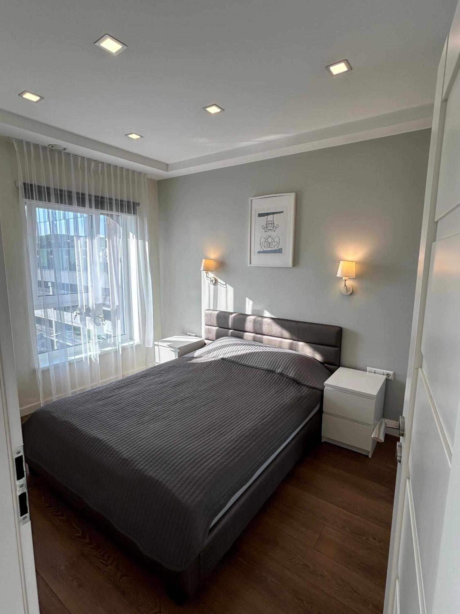 Your Home - Spacious Apartment In City Center, With Balcony & Self Check-In VNO Extérieur photo